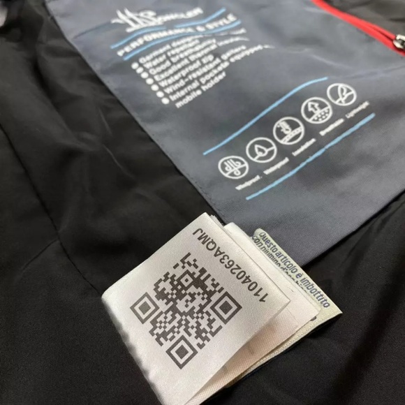 Moncler vest - Picture 6 of 6